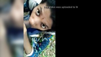 Hot Cute Mallu girl Blowjob nicely outdoor