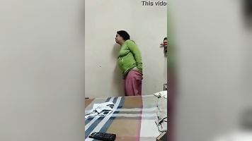Pregnant mom